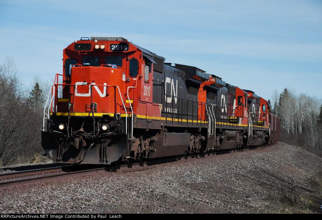 Empties from Two Harbors roll west